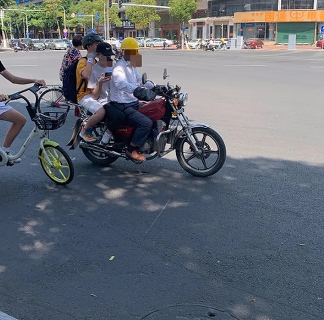 1589364558951045.png image.png