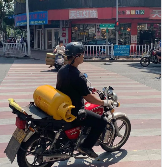 1589364640373429.png image.png