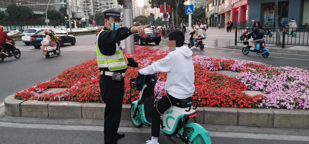 1614585632131909.jpg 1614585632131909.jpg