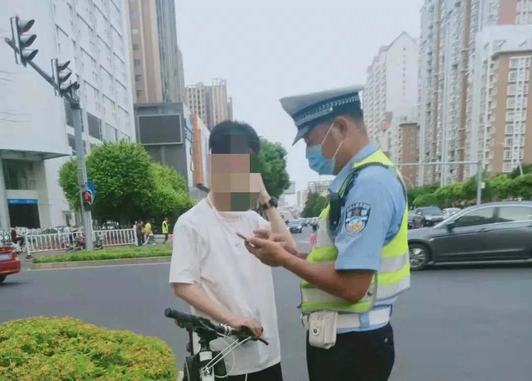 1614585632157281.jpg 1614585632157281.jpg