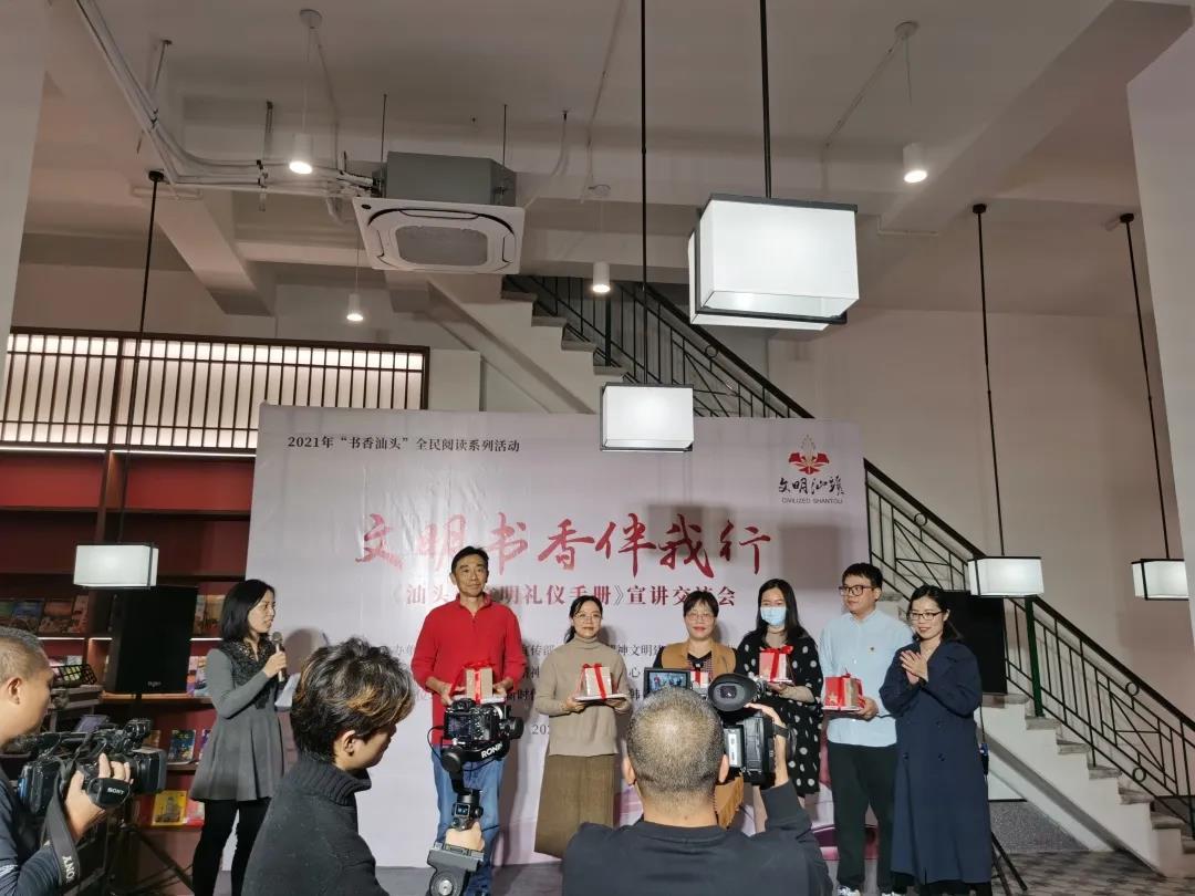 1639359595106099.jpg 1.jpg