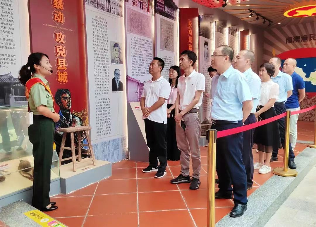 1696986465566291.jpg e5477df695210f8b70bbb54729ff804.jpg