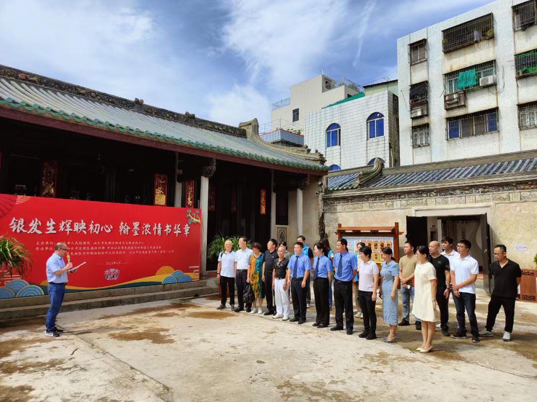 1696986483967588.jpg e391db5cad4f2bff016e165152061aa.jpg