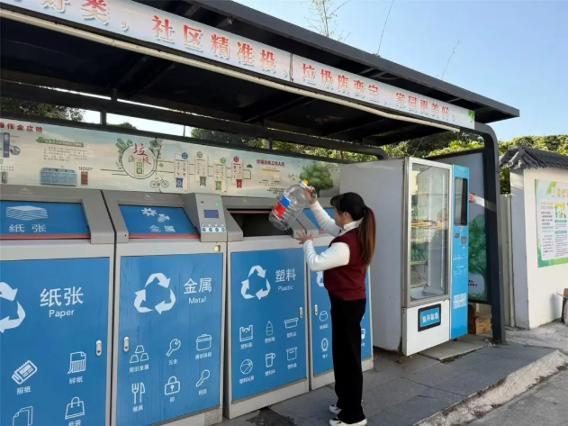 1767923532740950.png 444444444444444444.png